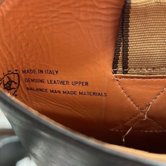 Ariat Black Leather Pull on riding Boots. Size 7 style 77501.  Genuine leather. - Picture 13 of 16